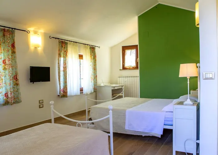 Domus - Teloni Villa Montegiorgio